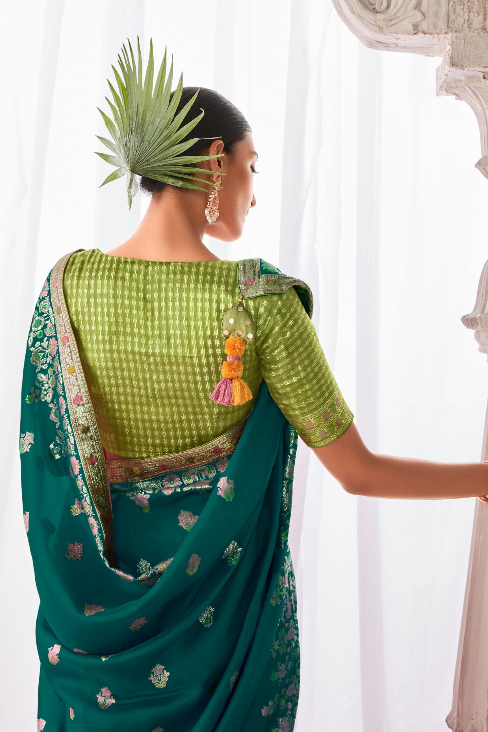 Pure Viscose Dola Silk Saree with Subtle Elegant Finish