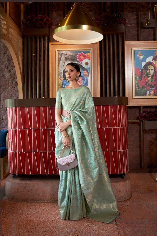 Elegant Tussar Silk Saree with Zari Woven Detailing