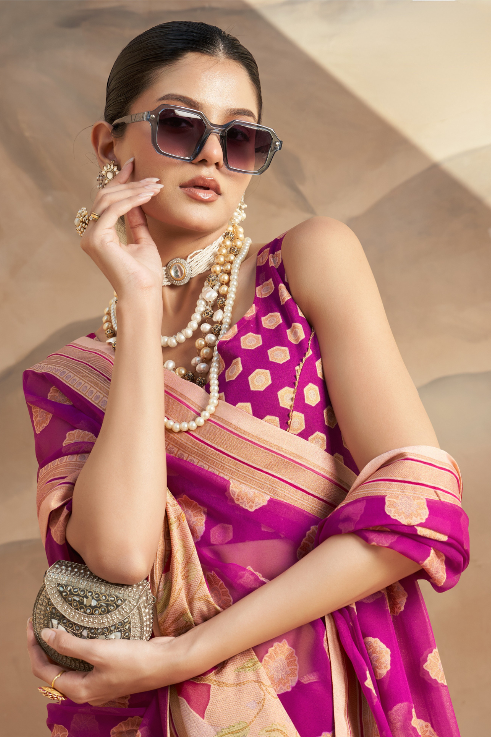 Georgette Saree with Artistic Burnout Butti for Occasions
