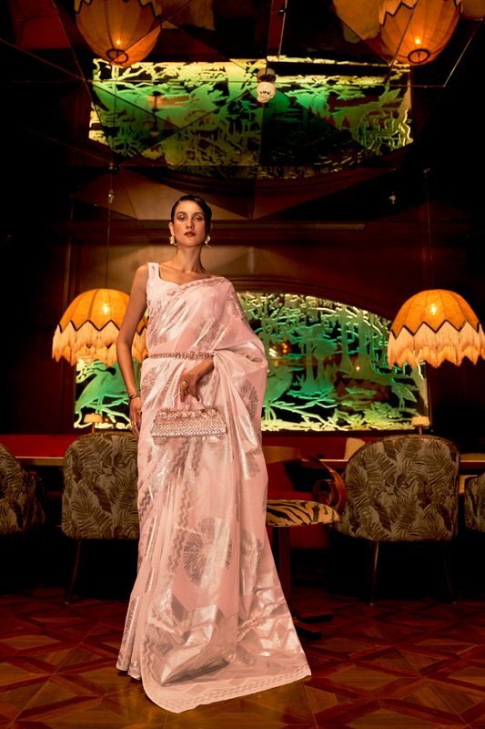 Elegant Handloom Saree with Traditional Woven Design