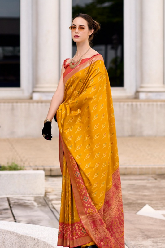 Soft Silk Saree with Ikkat Border and Classic Elegance - LaVante Fashion