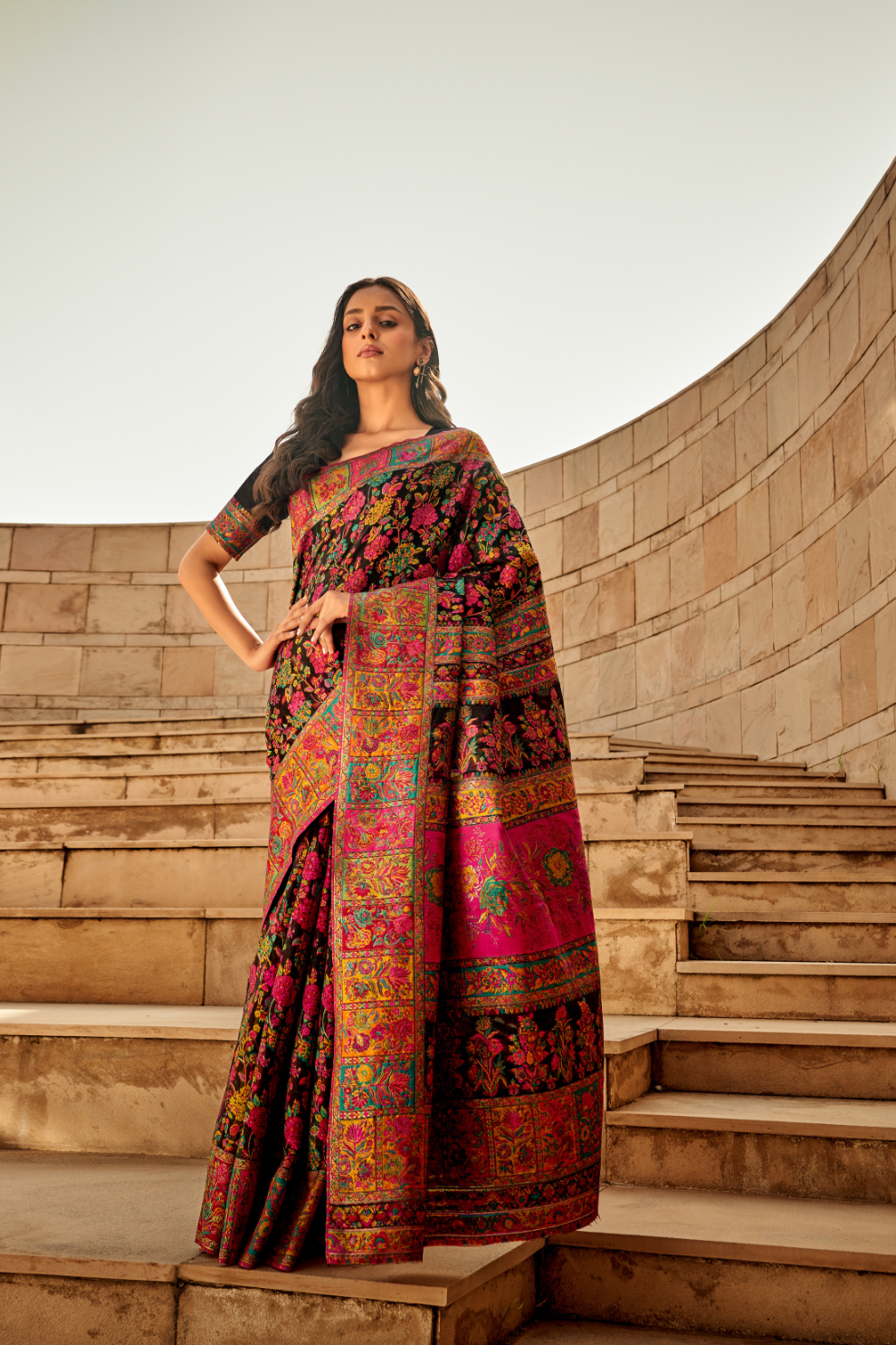 Classic Pashmina Silk Saree with Rich Kashmiri Craftsmanship