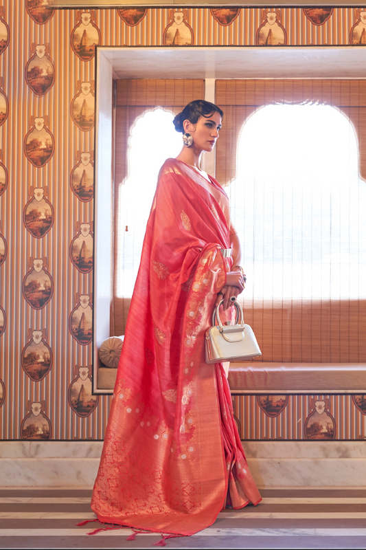 Banarasi Zari Saree with Floral Woven Design Elegance