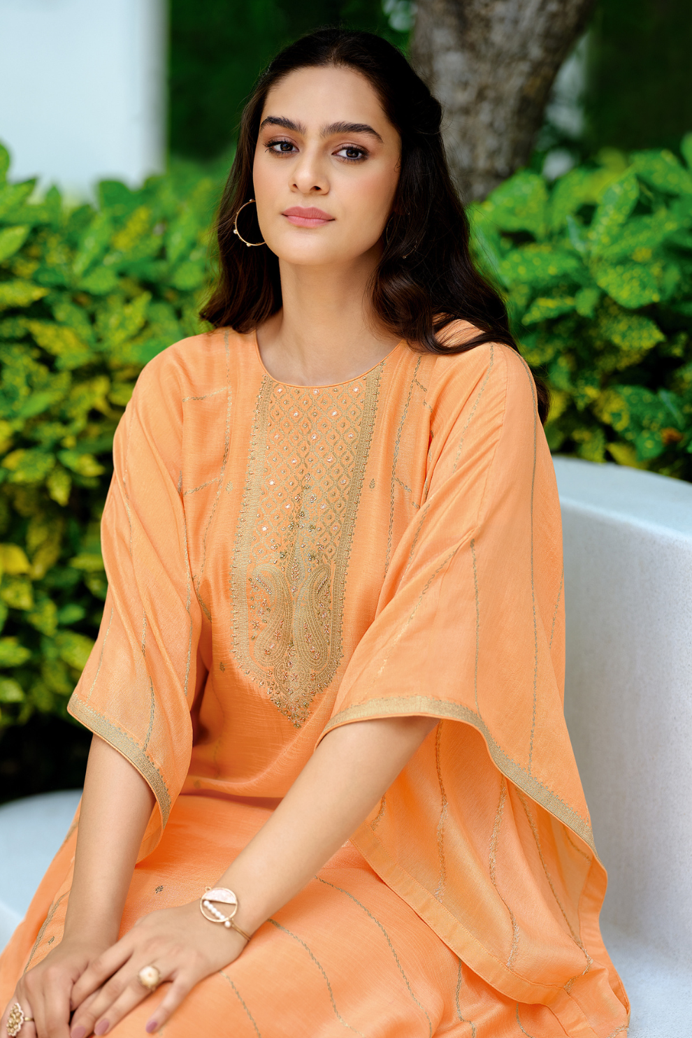 Viscose Woven Zari Kaftan with Coordinated Straight Pant