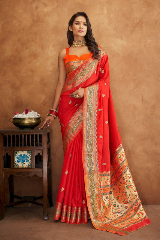 Golden Grace Soft Banarasi Silk Saree with Rich Pallu Design - LaVante Fashion