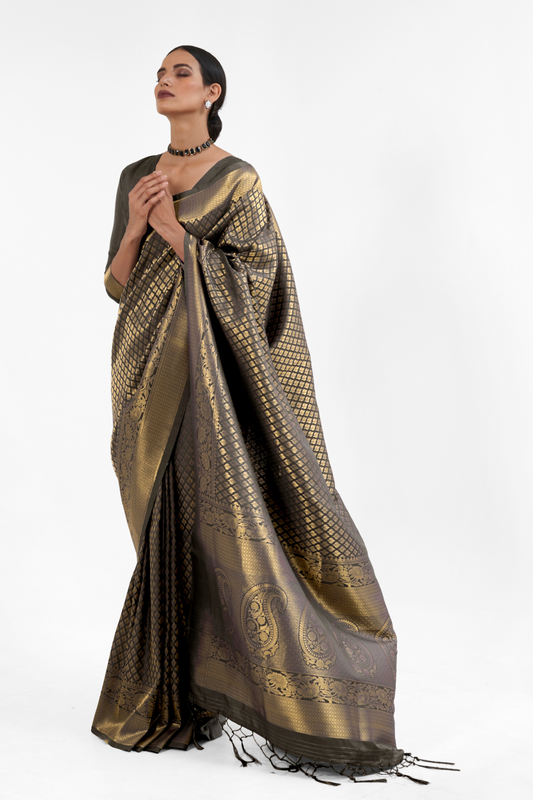 Handloom Woven Kanjivaram Silk Saree with Rich Traditional Design