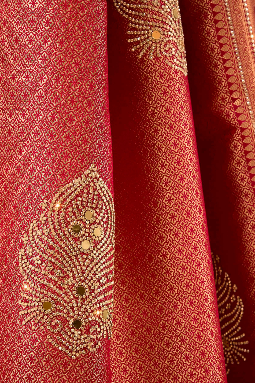 Designer Bridal Saree – Heavy Zardozi Border with Zircon & Kaanch WorK