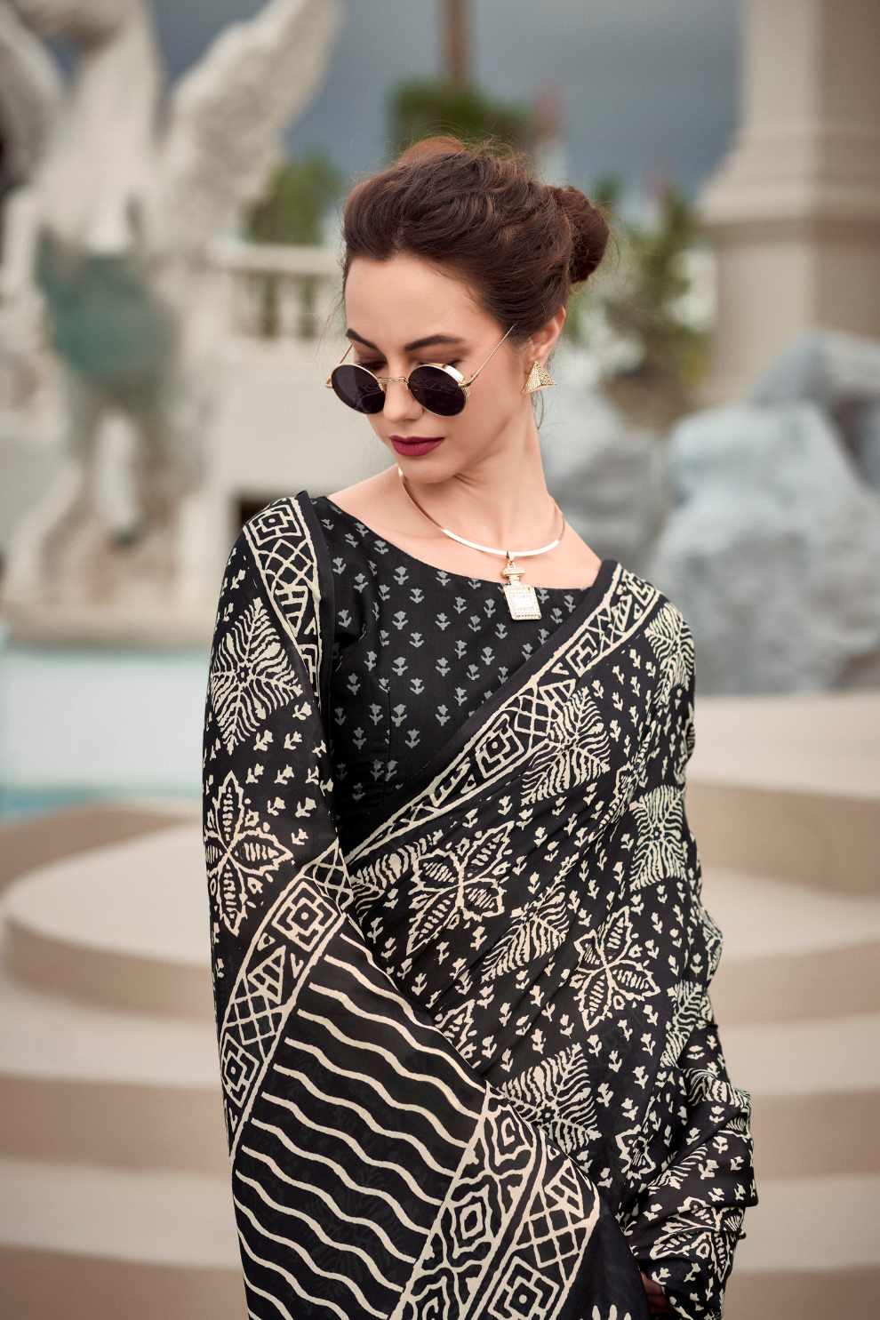 Elegant Whispers Pure Mal Mal Cotton Saree in Modern Digital Motifs - LaVante Fashion