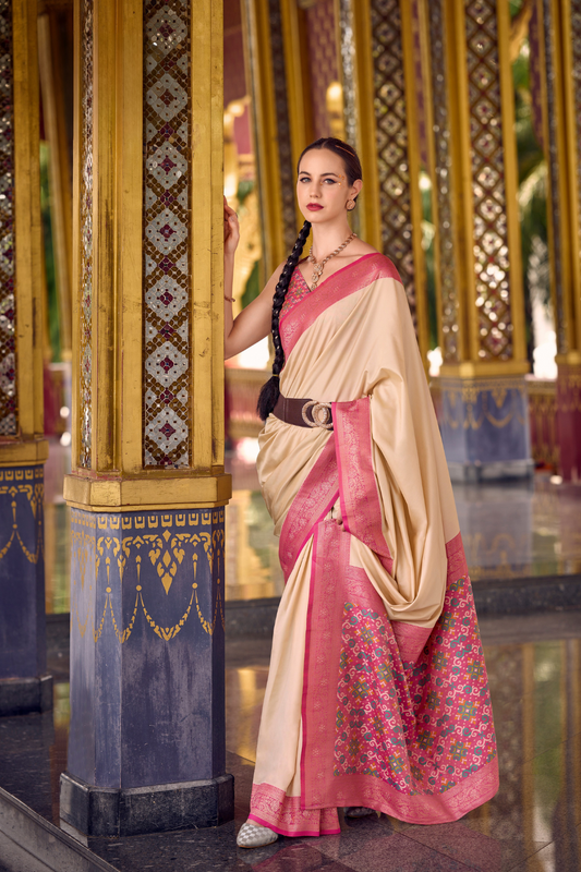 Pure Soft Banarasi Silk Saree with Traditional Zari Weaving - LaVante Fashion