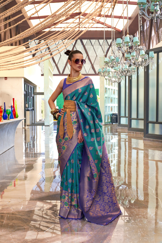 Timeless Woven Zari Silk Saree with Traditional Elegance