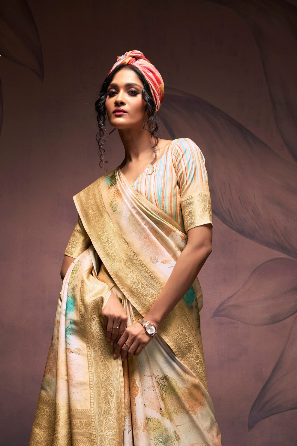 Handloom Harmony Soft Silk Saree with Elegant Weaving - LaVante Fashion