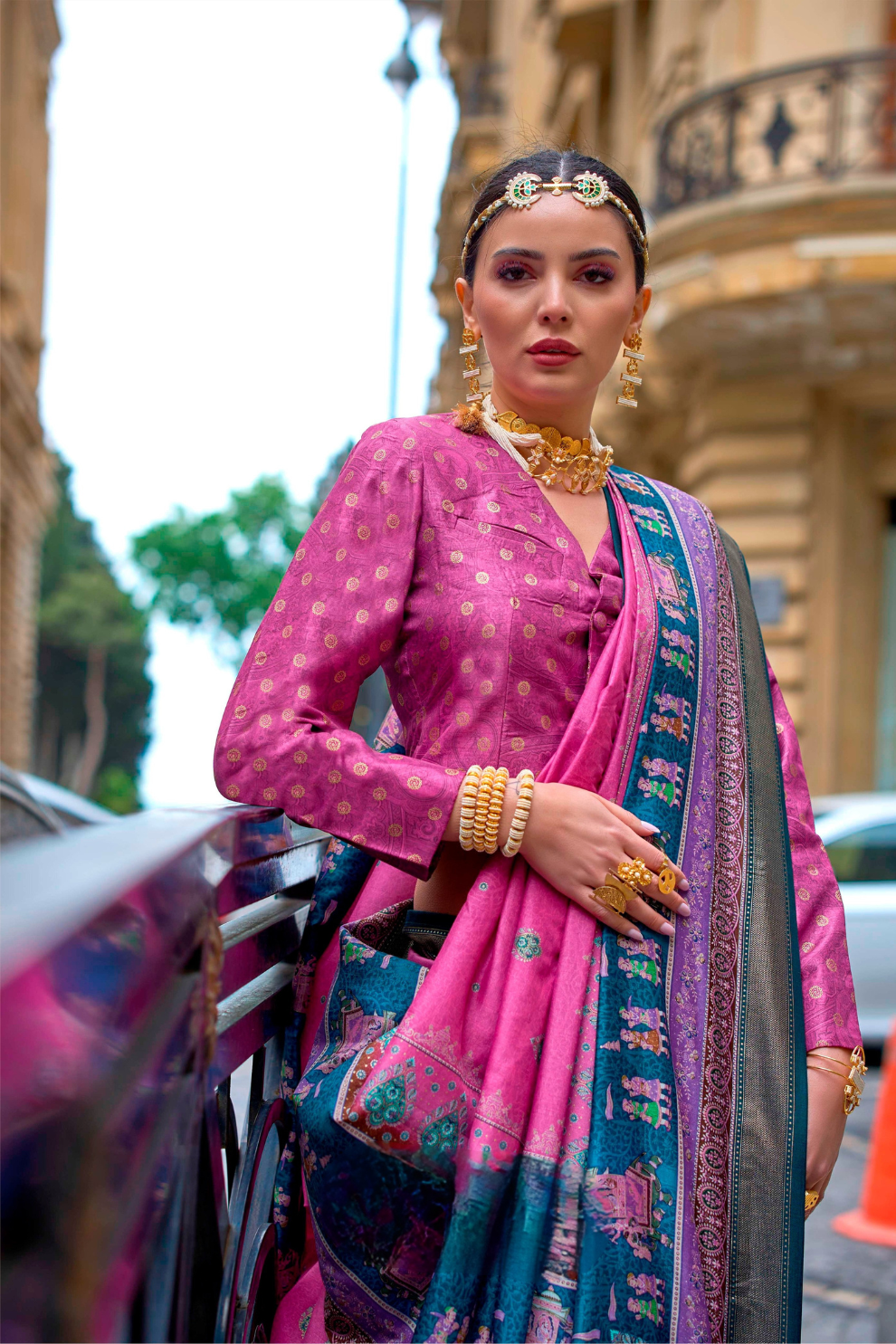 Elegant Shine Super Poly Viscose Silk Saree with Apoxy Finish - LaVante Fashion