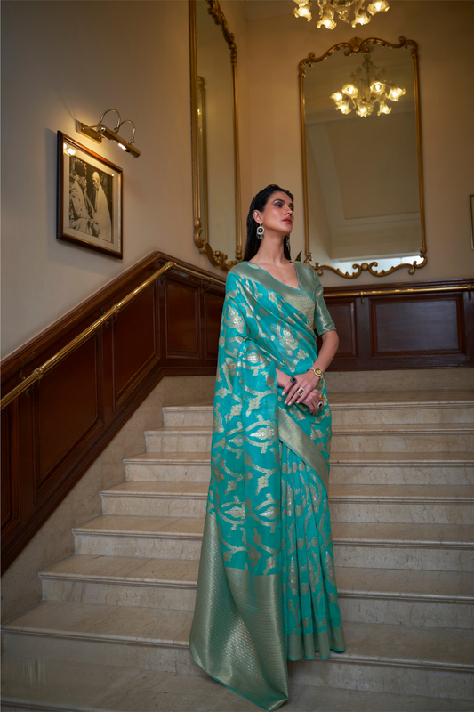 Organza Handloom Saree with Intricate Zari Weaving