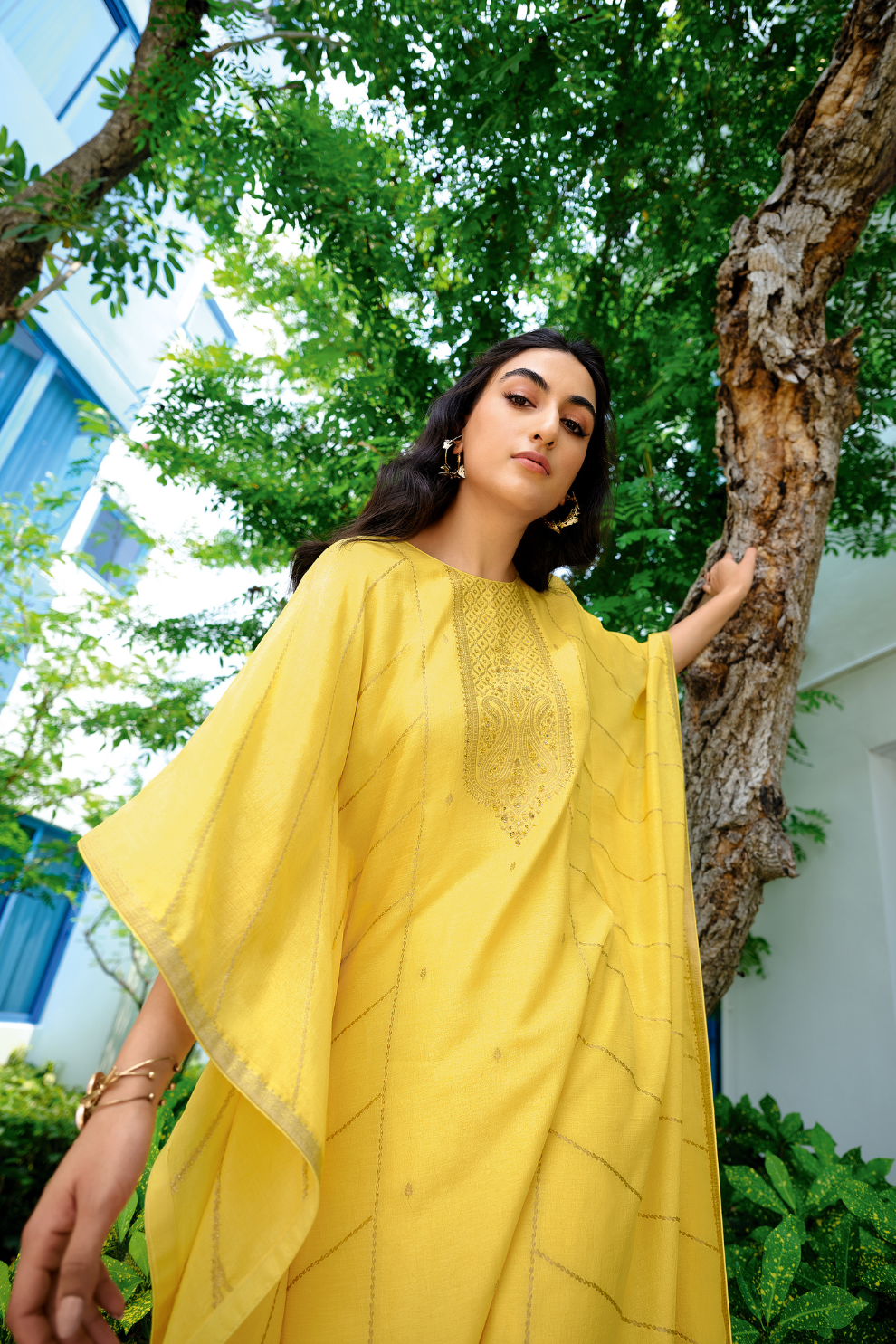 Viscose Woven Zari Kaftan with Coordinated Straight Pant