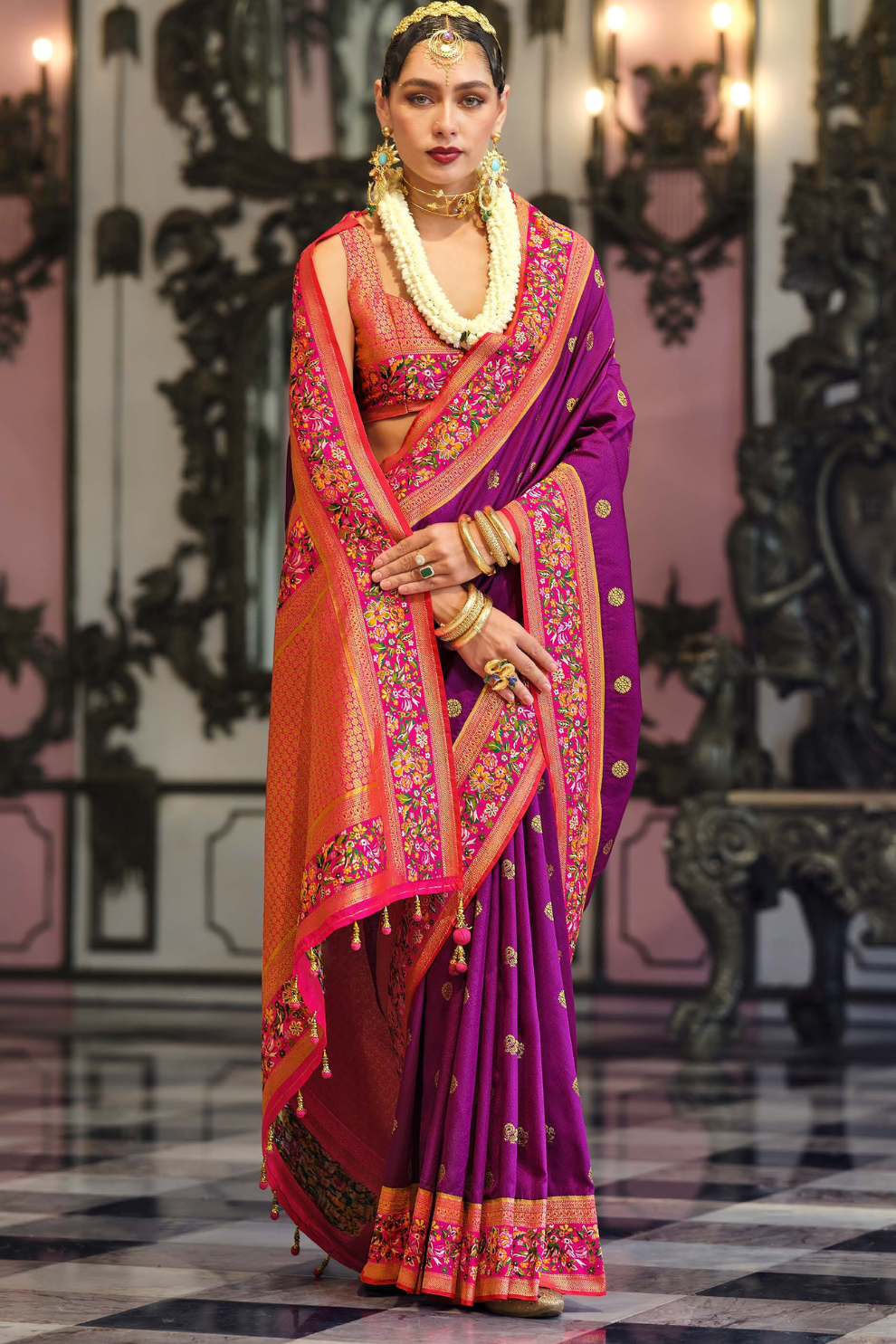 Super Banarasi P.V. Silk Saree with Jacquard Weaving Butti Work