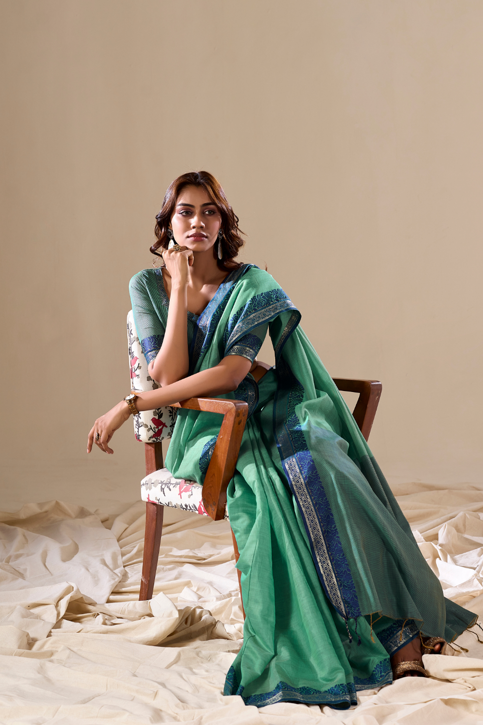 Handloom Cotton Fabric with Contrast Border - LaVante Fashion