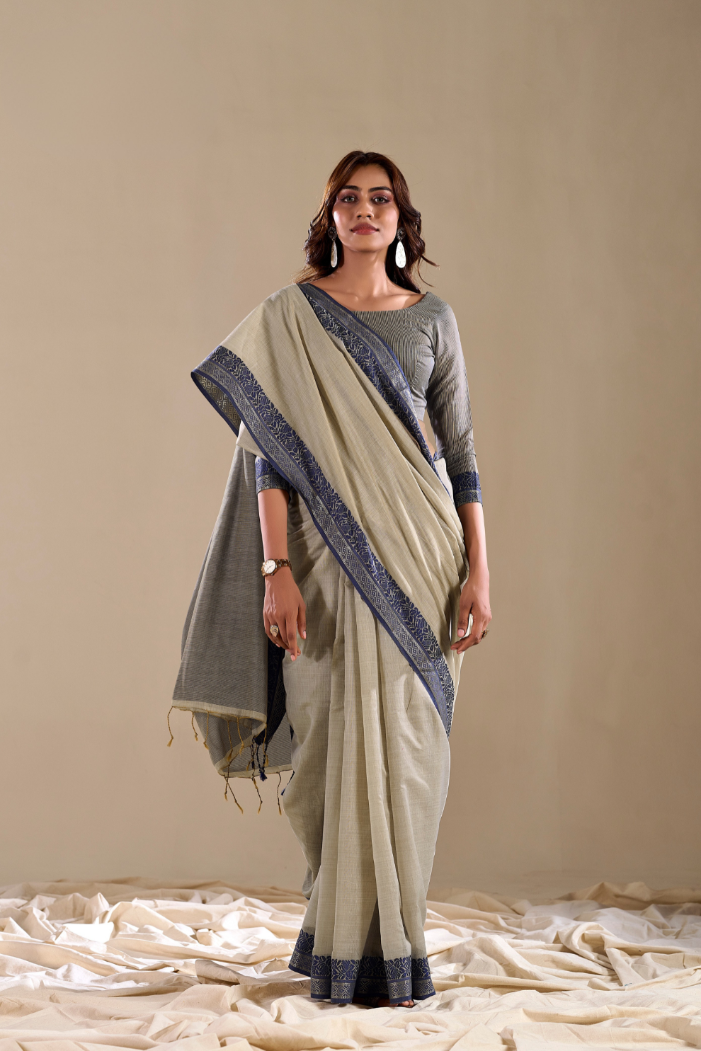 Handloom Cotton Fabric with Contrast Border - LaVante Fashion