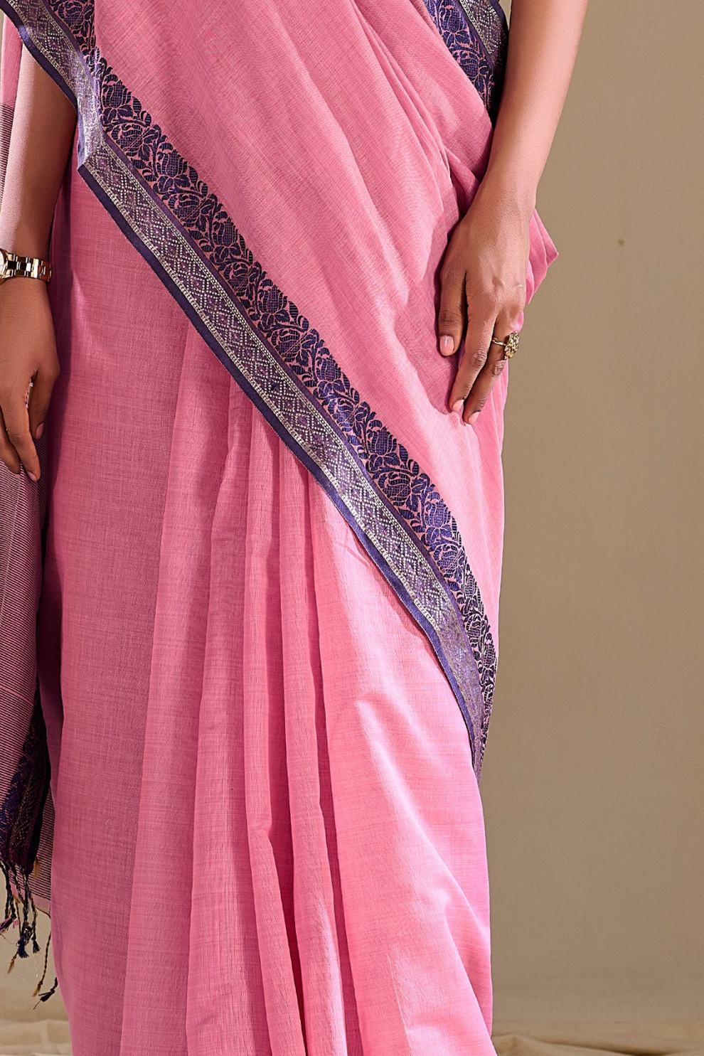 Handloom Cotton Fabric with Contrast Border - LaVante Fashion