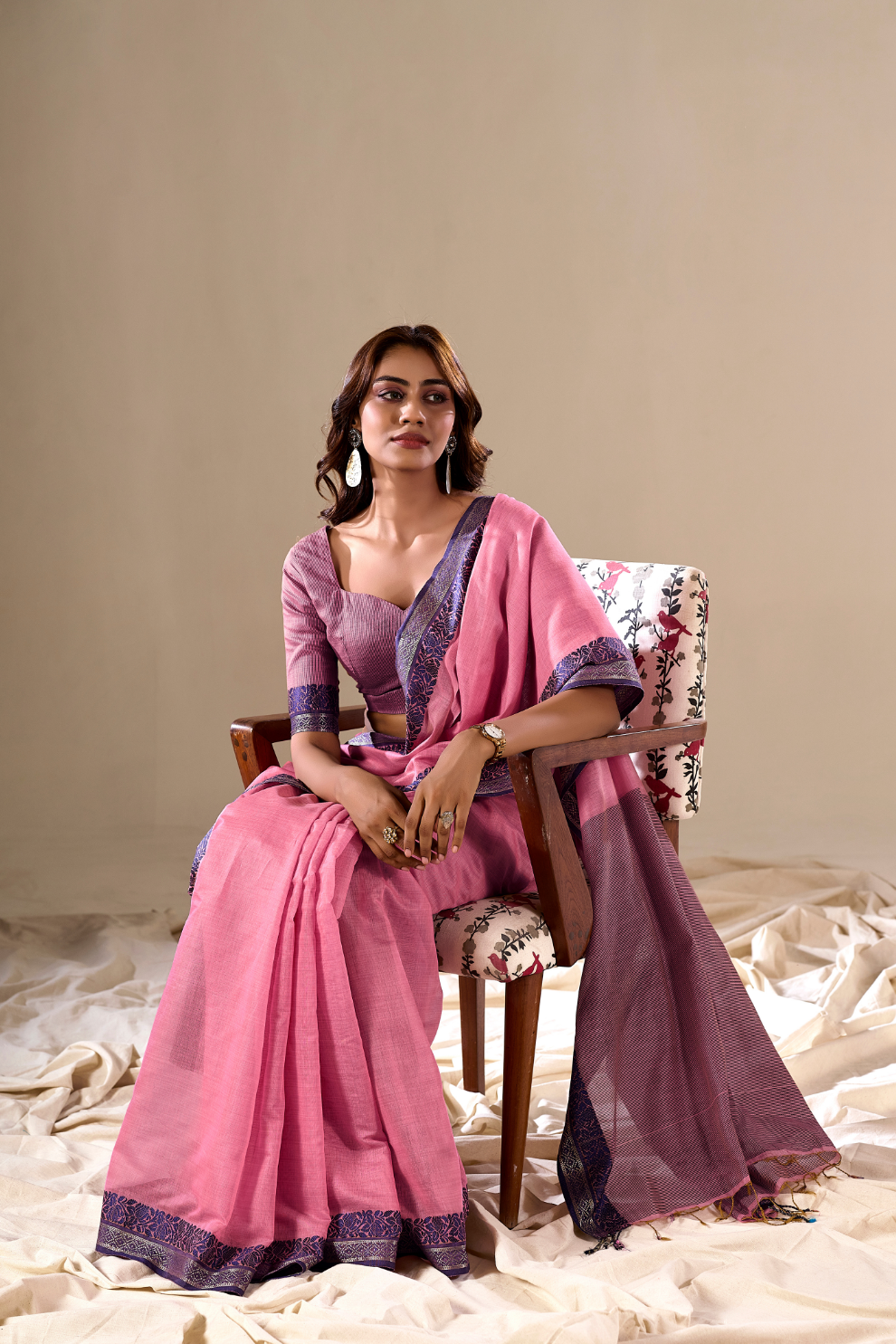 Handloom Cotton Fabric with Contrast Border - LaVante Fashion