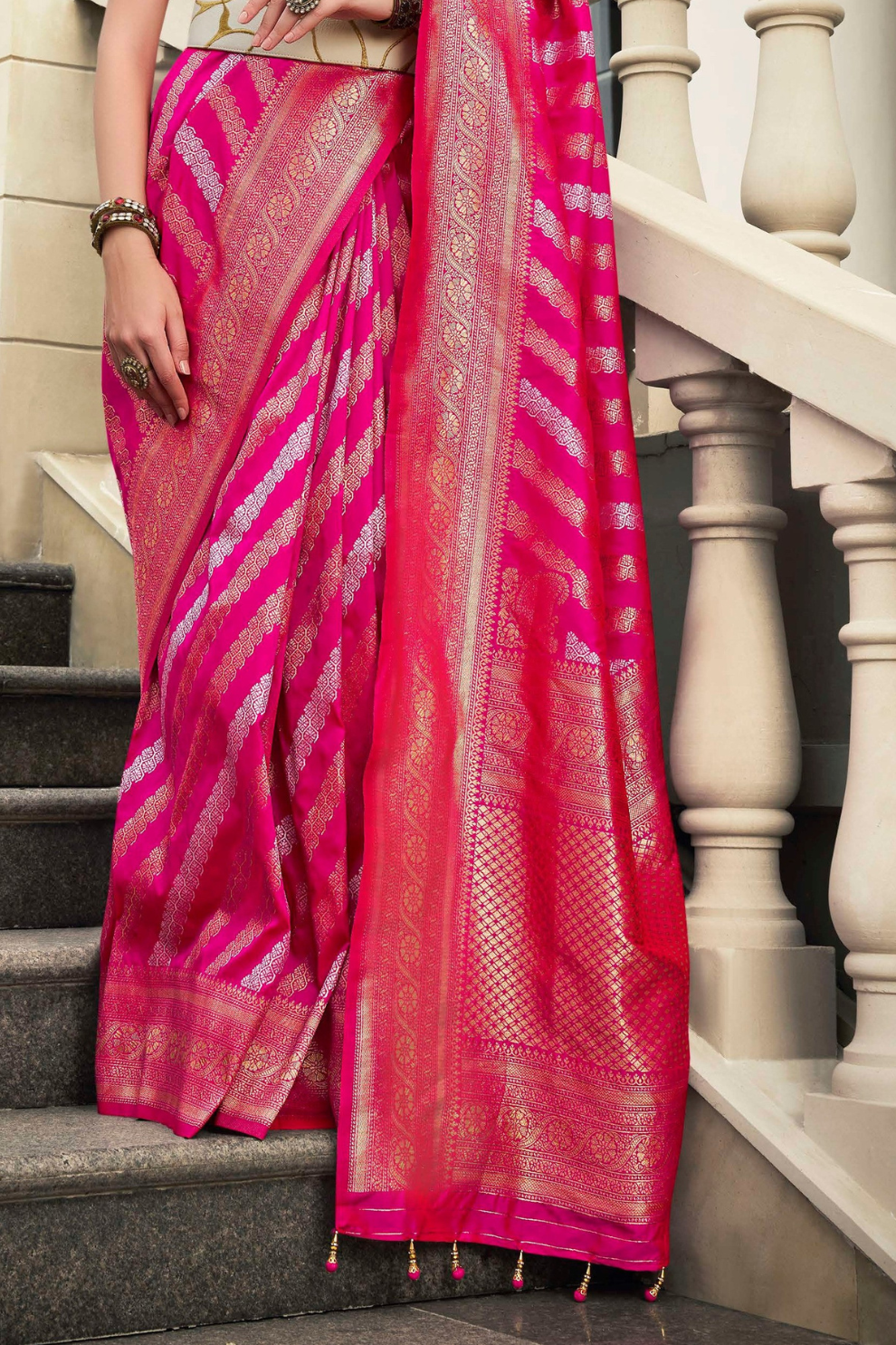 Banarasi P.V. Silk Saree with Exclusive Weaving Jaal Design - LaVante Fashion