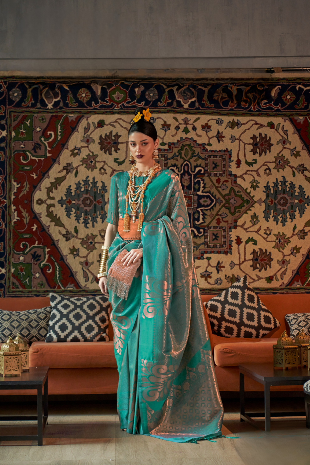 Elegant Art Silk Saree with Copper Zari Handloom Weaving