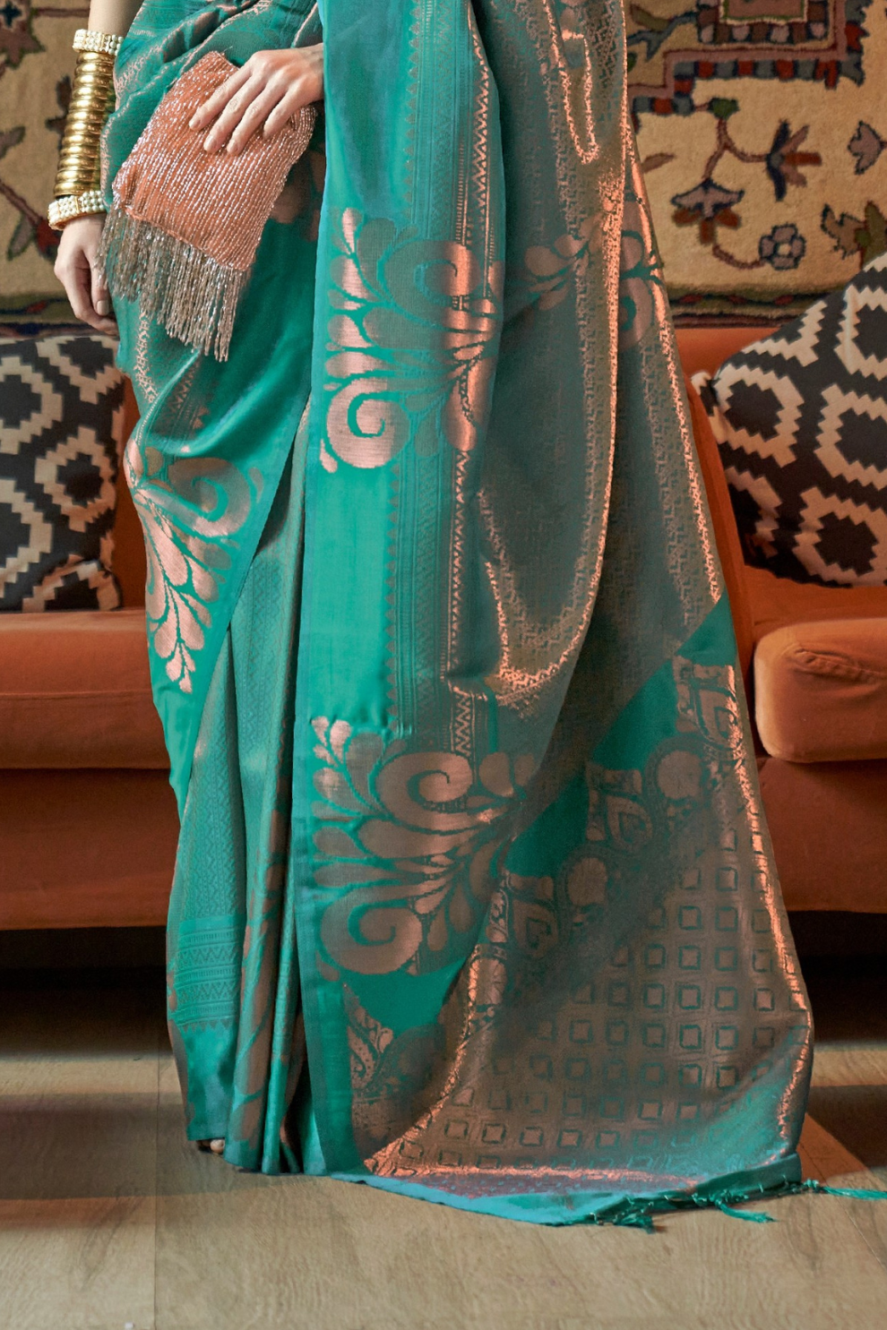 Elegant Art Silk Saree with Copper Zari Handloom Weaving