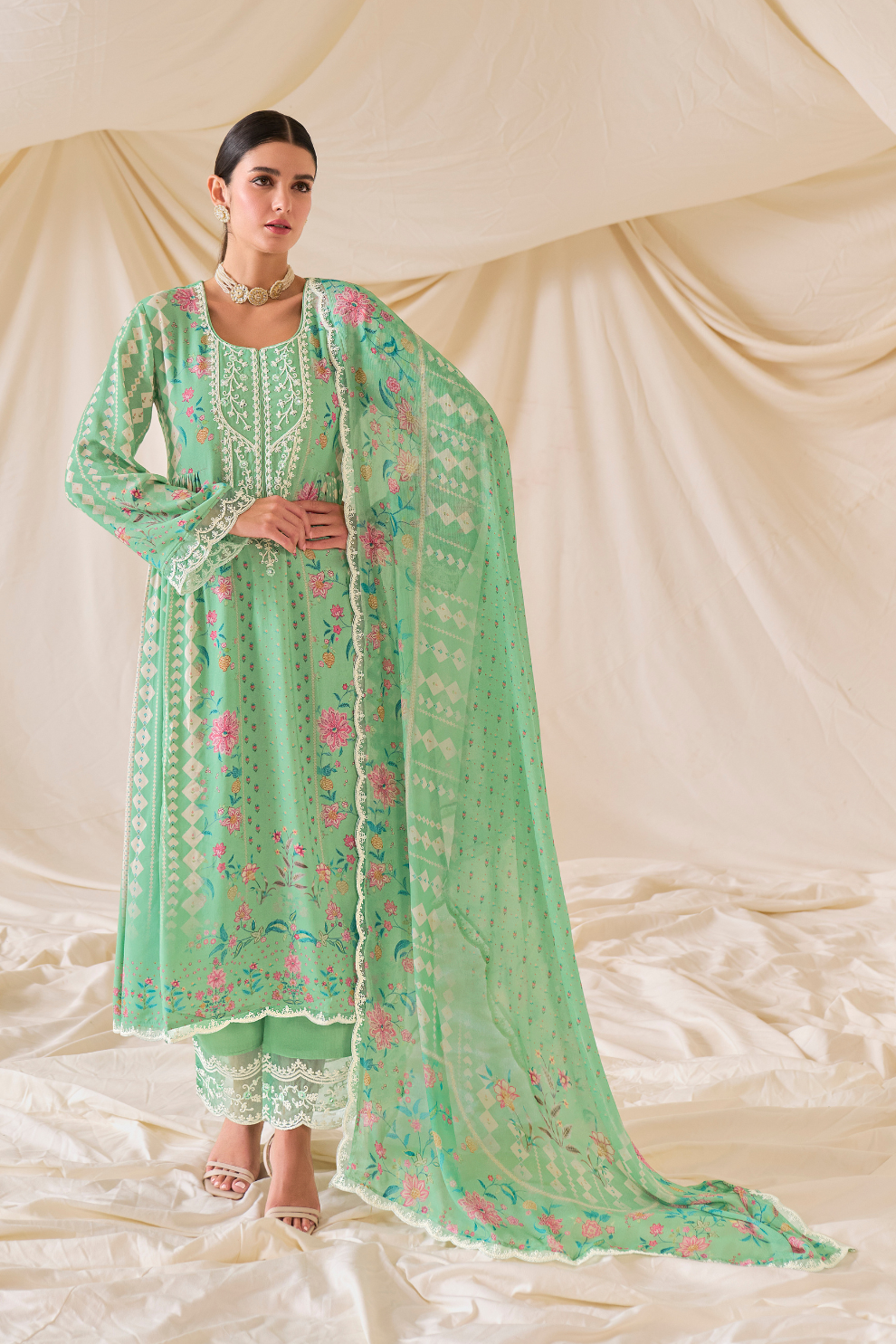 Green Pure Muslin Embroidery Kurta Set with Elegant Design