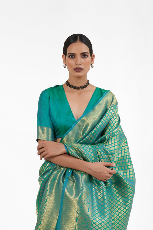 Handloom Woven Kanjivaram Silk Saree with Rich Traditional Design