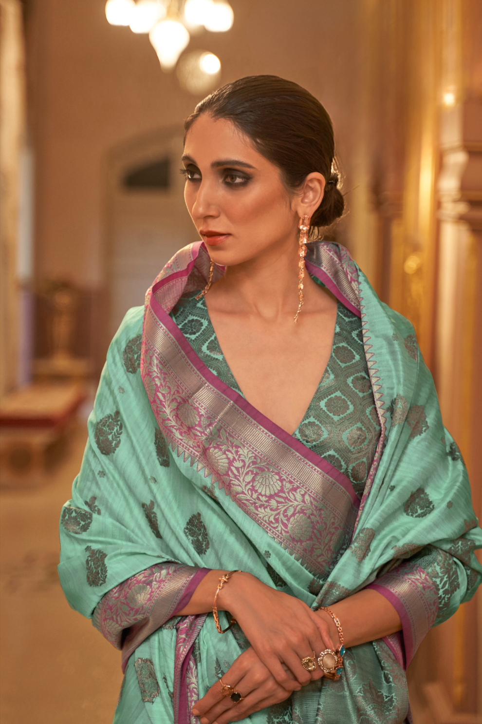 Zari Butta Tussar Silk Saree with Handwoven Elegance