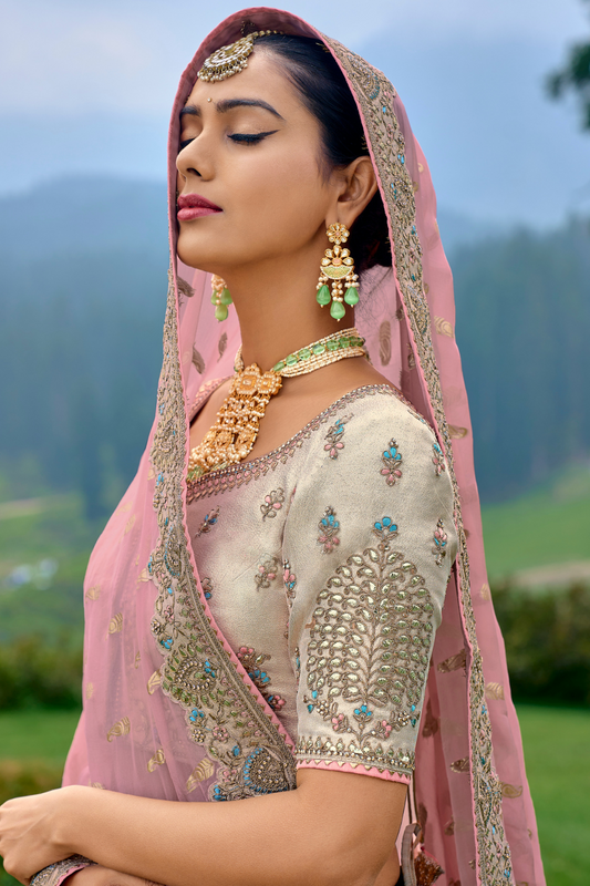 Elegant Pastel Bridal Lehenga – Heavy Zari & Thread Embroidery