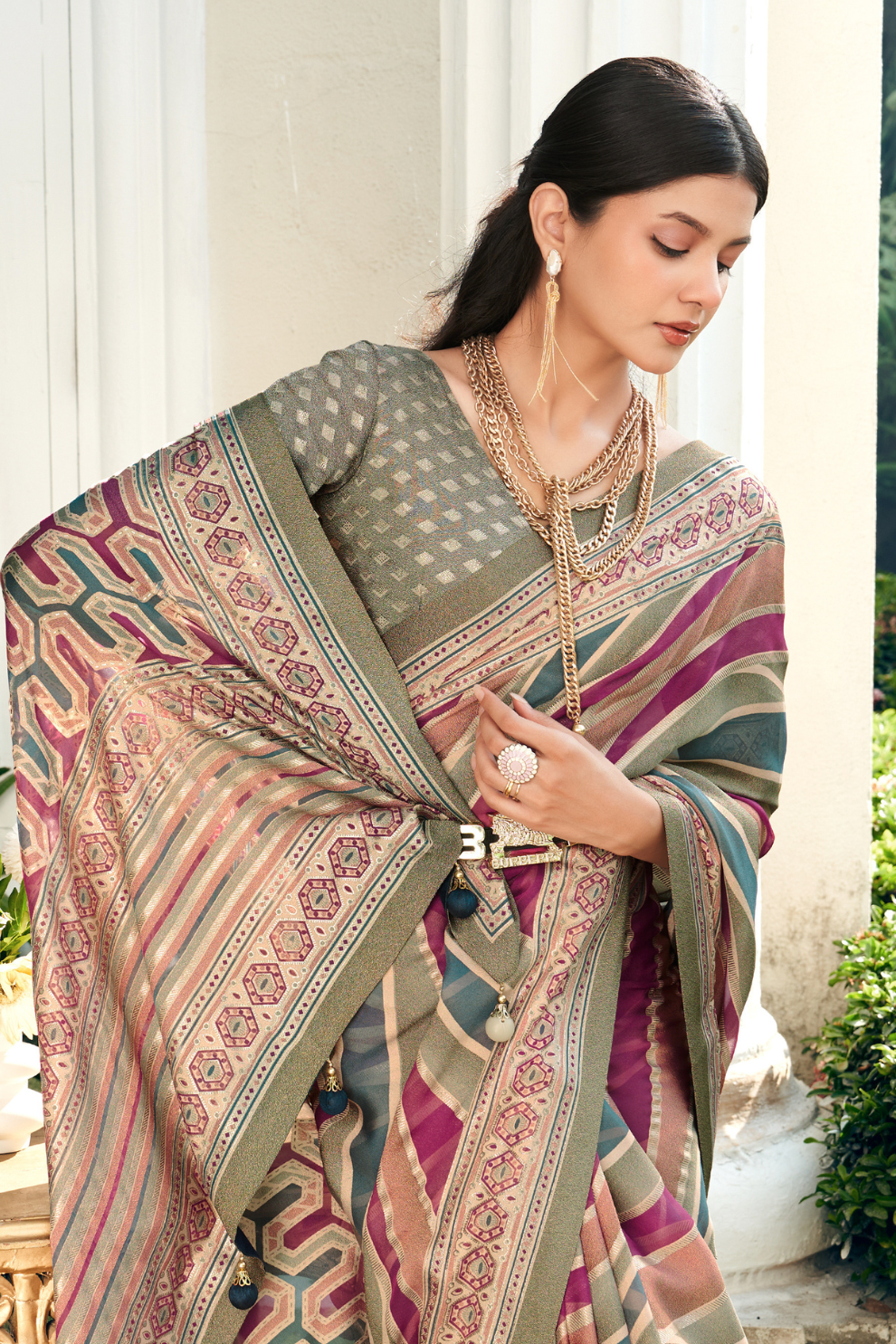Pure Viscose Georgette Saree with Burnout Fancy Design