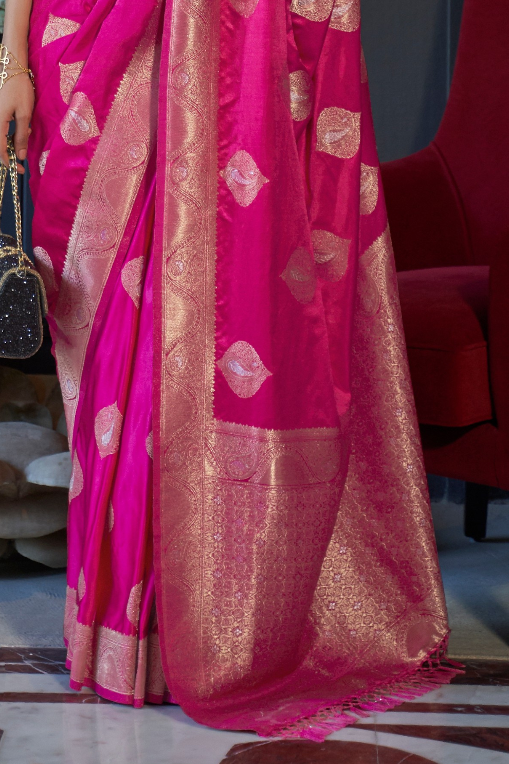 Nylon Pure Satin Handloom Weaving Saree with Subtle Elegance