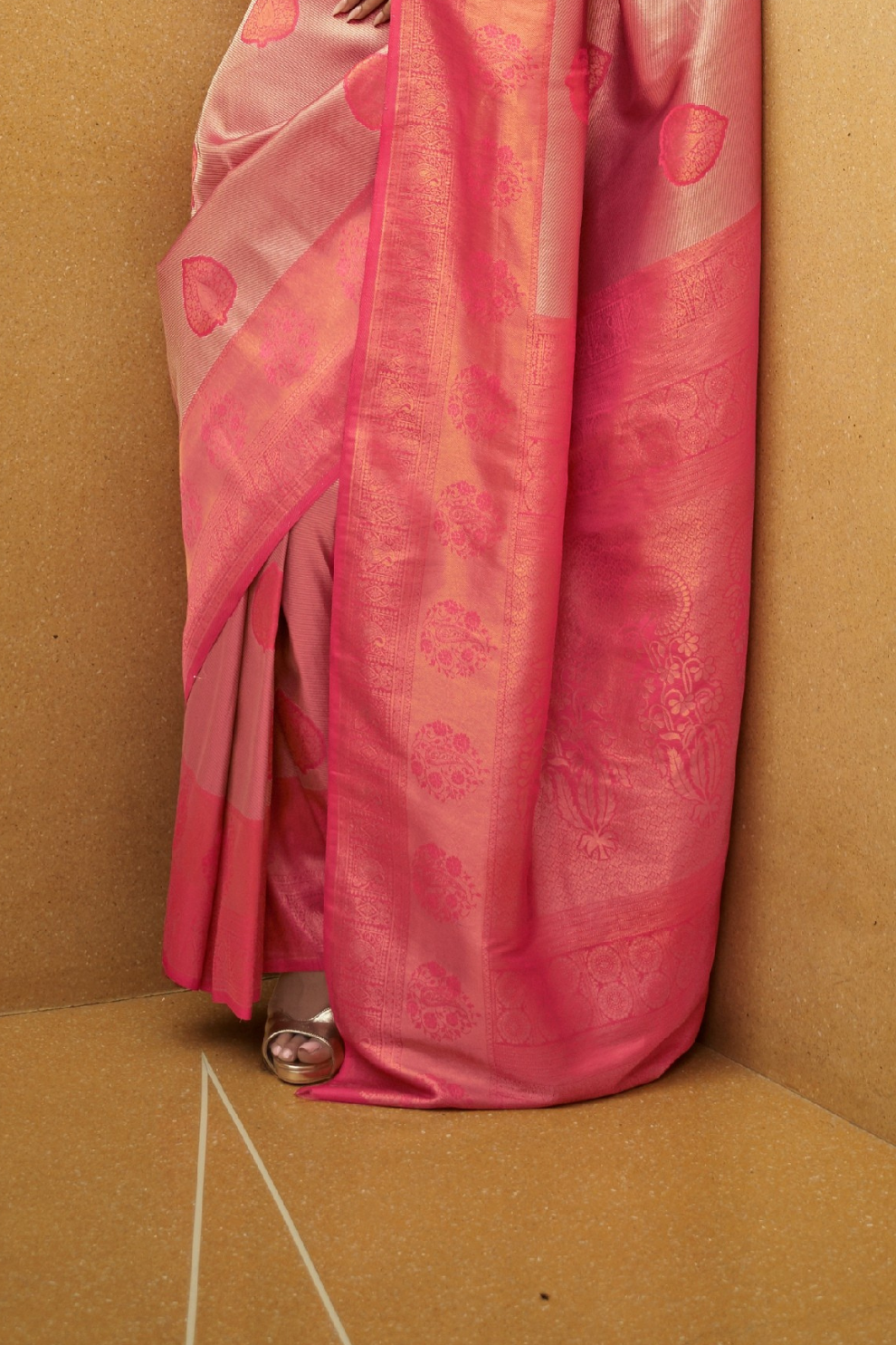 Two-Tone Nylon Woven Silk Saree with Elegant Shine