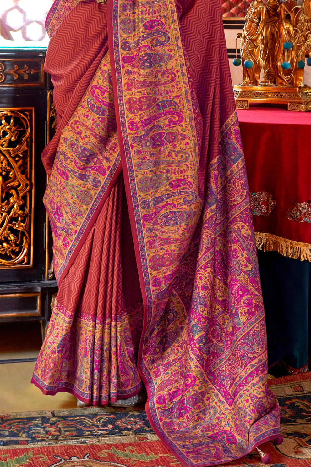Elegant Printed Jamewar Saree – Blended Silk