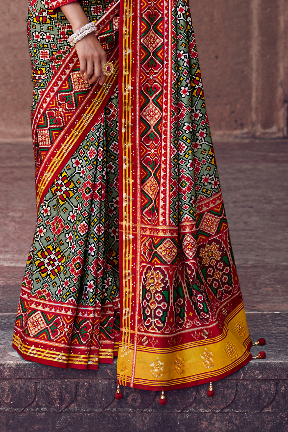 Dola Silk Saree with Ethnic Traditional  Patola Print Design