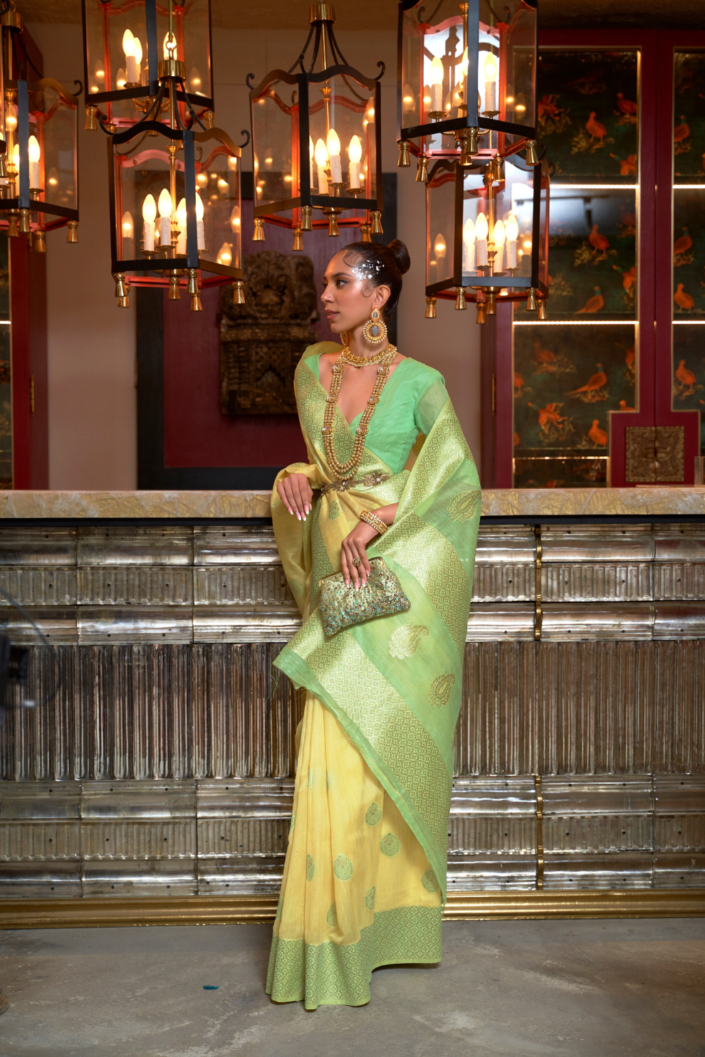 Woven Linen Silk Saree with Subtle Zari Detailing