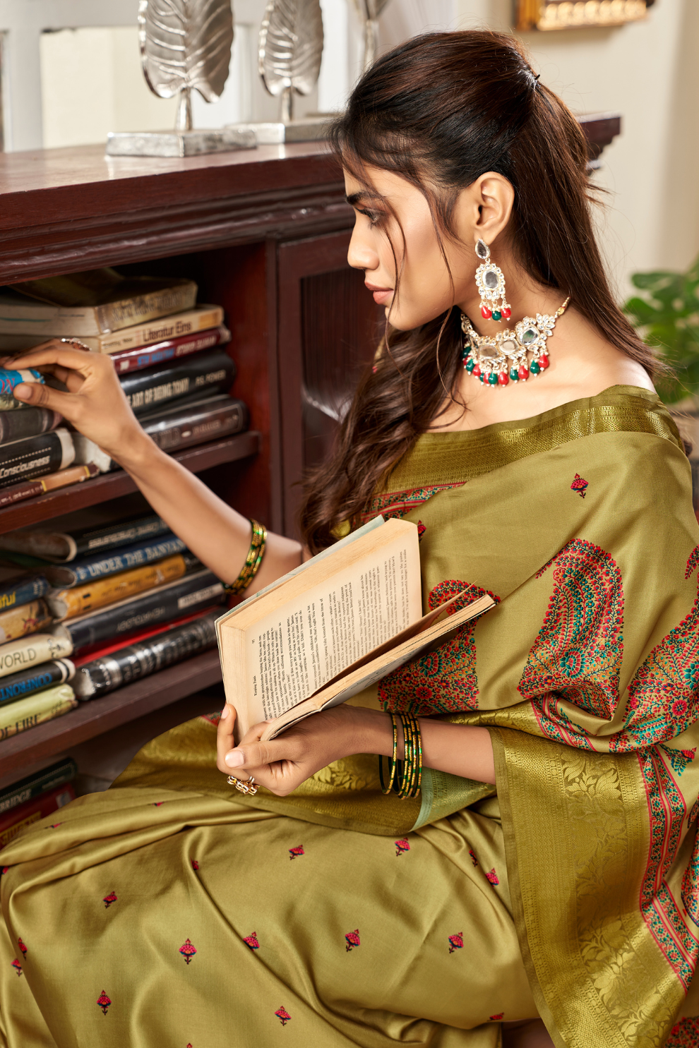 Glossy Pure Satin Silk Drape with Contemporary Digital Art - LaVante Fashion