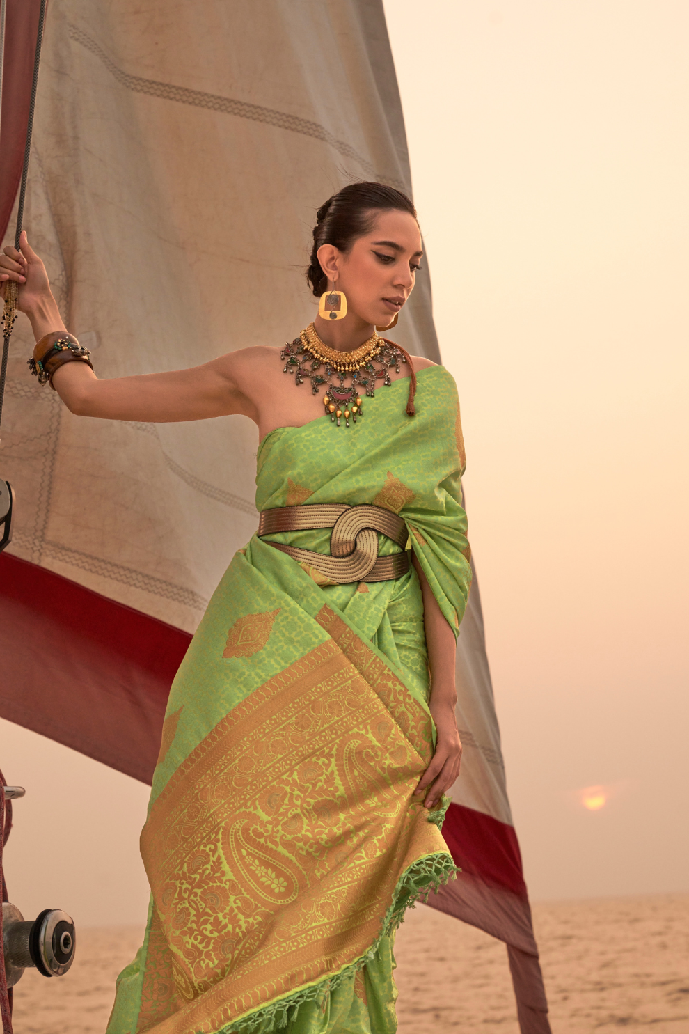 Satin Dual Tone Silk Saree with Elegant Sheen Finish