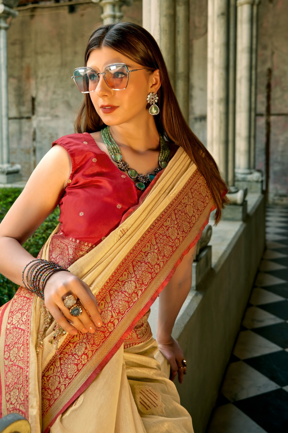 Elegant Soft Tissue Silk Draped in Traditional Zari Work - LaVante Fashion