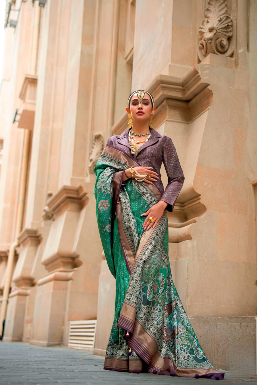 Elegant Shine Super Poly Viscose Silk Saree with Apoxy Finish - LaVante Fashion