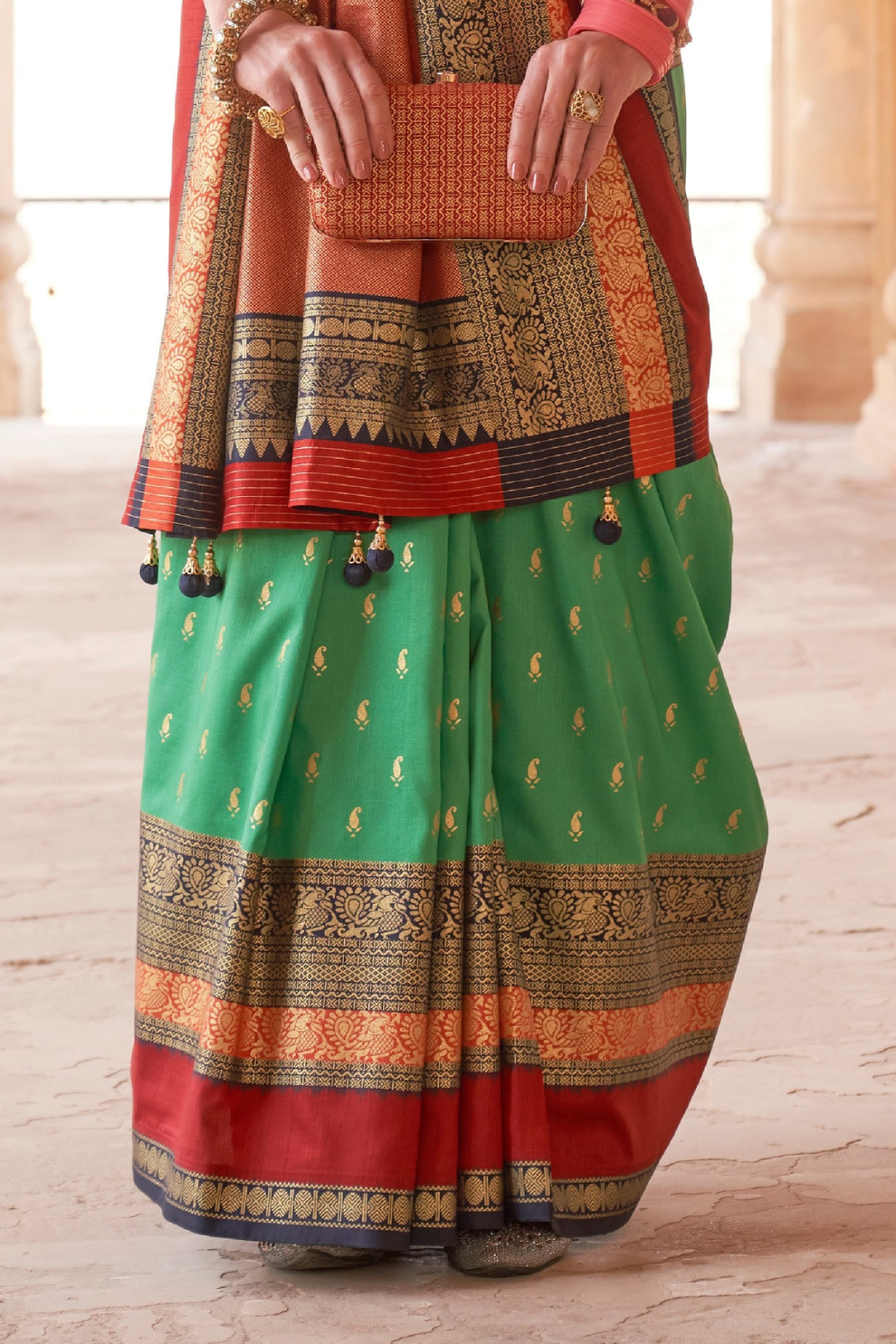 Kanjivaram Style Silk Saree with Designer Brooch and Clutch