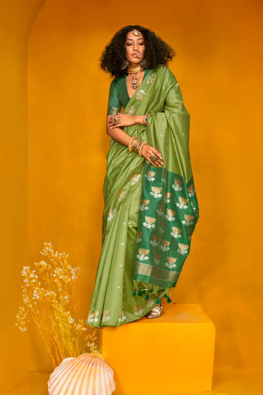Tussar Handloom Weaving Silk Saree with Natural Finish Elegance
