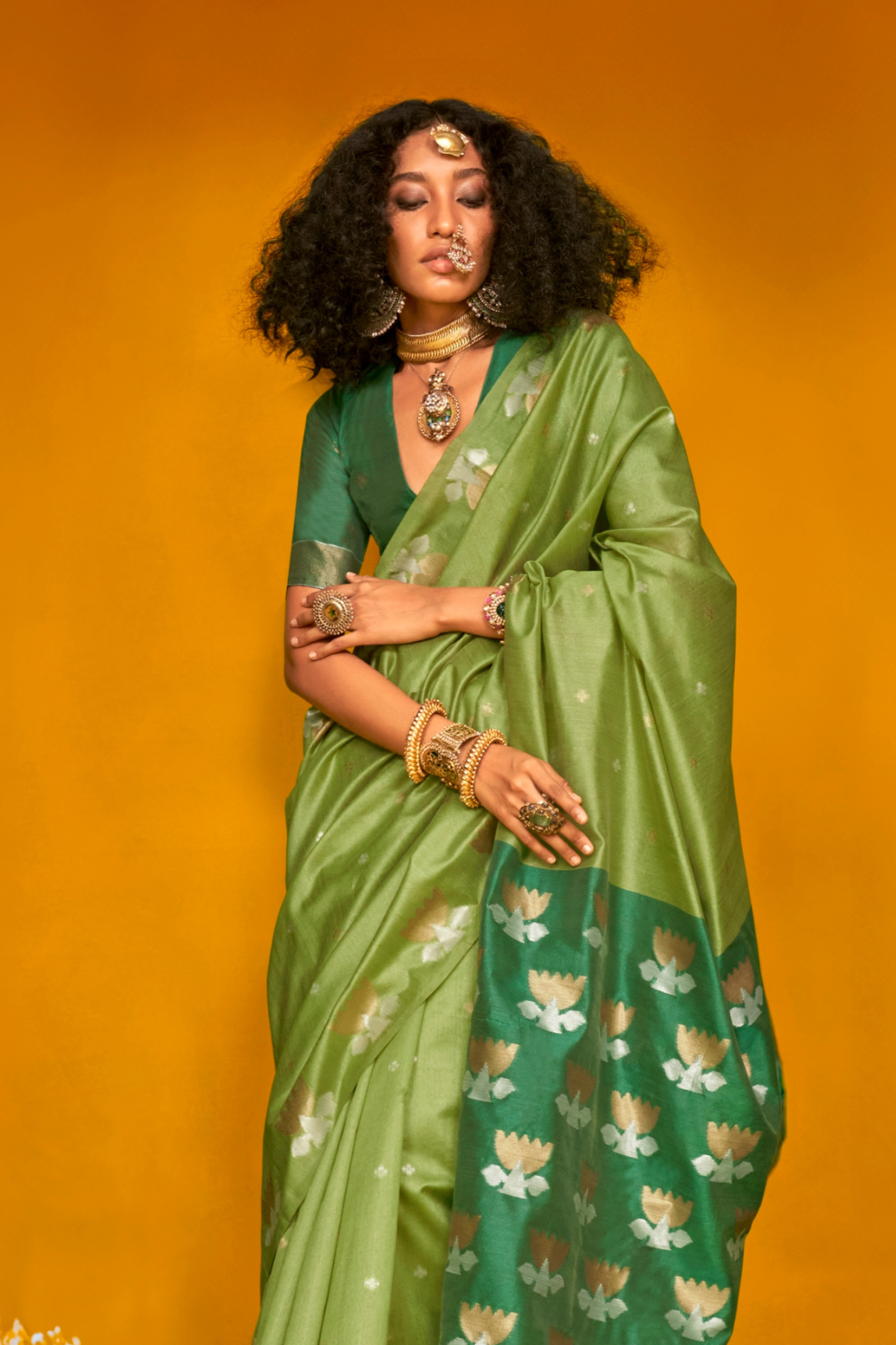 Tussar Handloom Weaving Silk Saree with Natural Finish Elegance