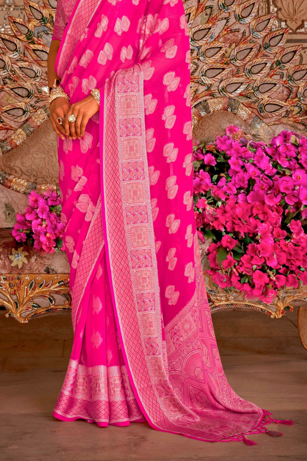 TWP Georgette Saree with Weaving Buta, Border & Pallu, - LaVante Fashion