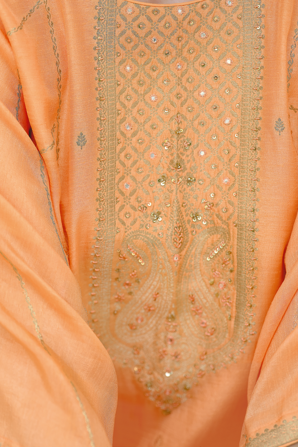 Viscose Woven Zari Kaftan with Coordinated Straight Pant