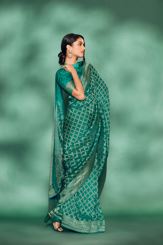 Classic Viscose Woven Solid Saree with Matching Blouse