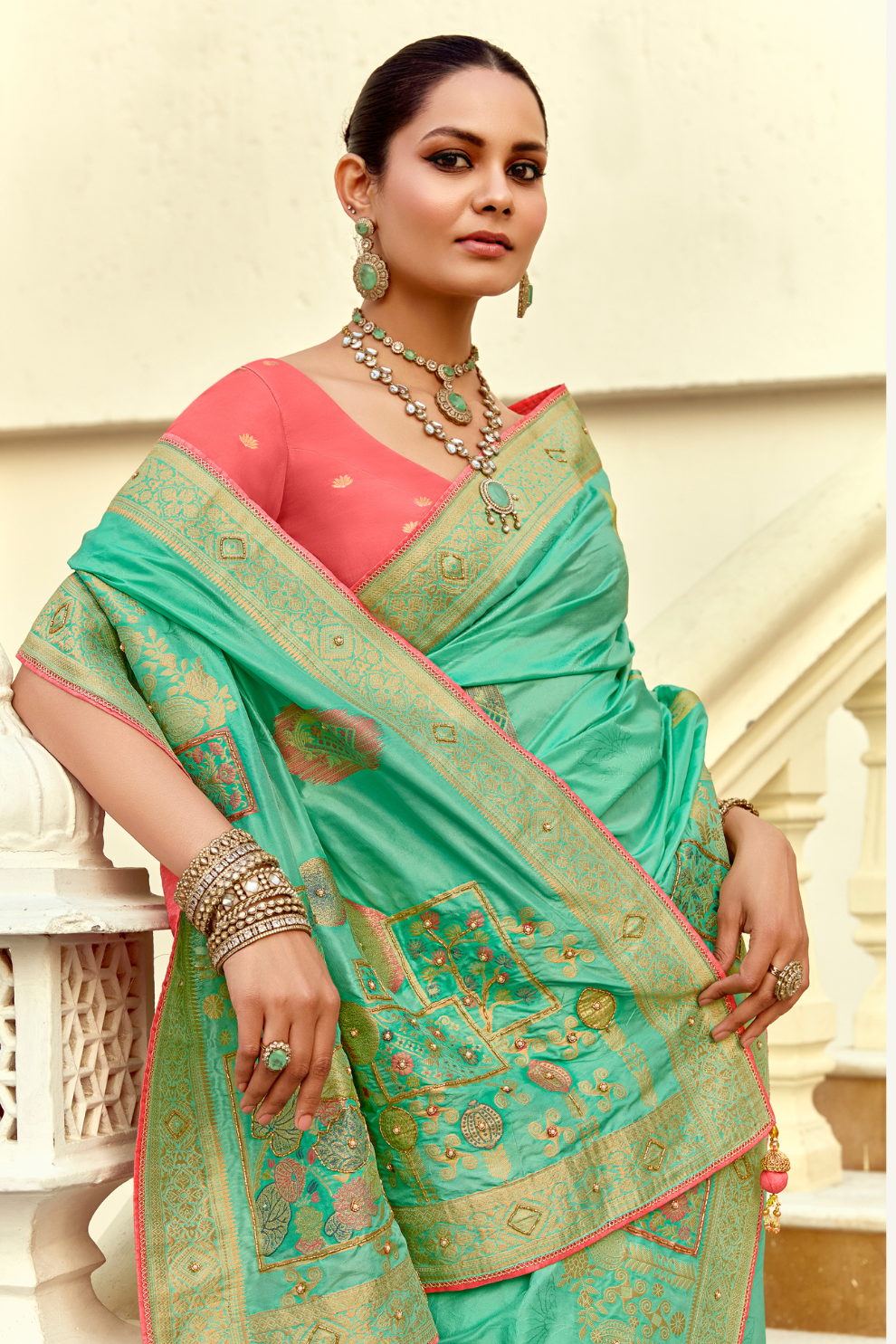 Banarasi Silk Saree with Traditional Zari Weaving Elegance