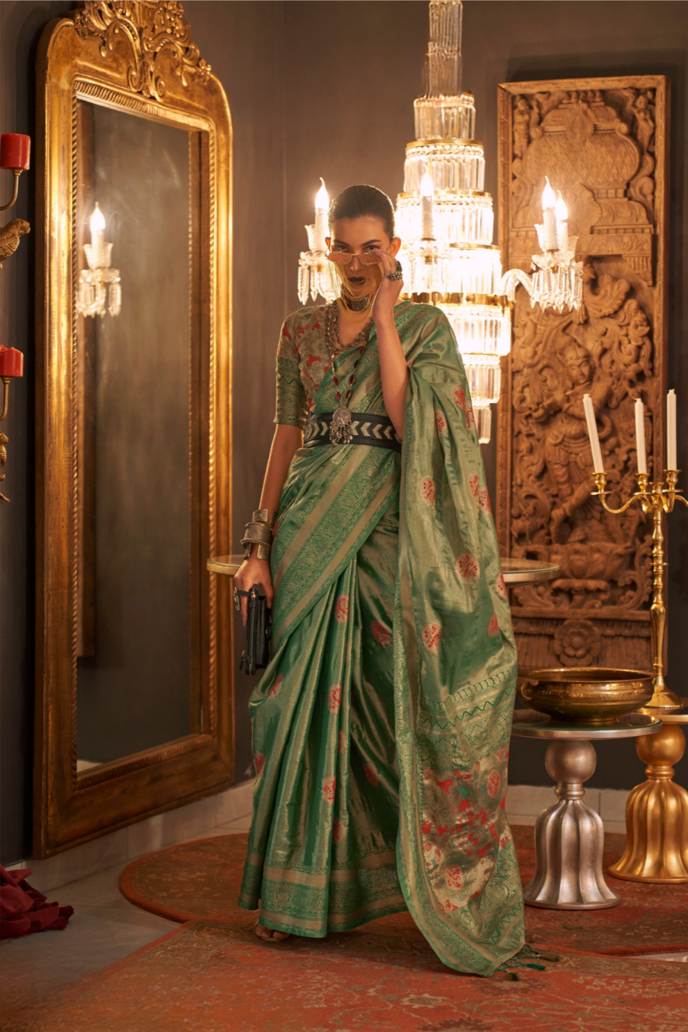 Elegant Silk Jacquard Saree with Handloom Weaving Craft