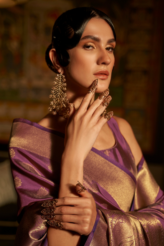 Zari Banarasi Saree with Ethnic Motifs Woven Design