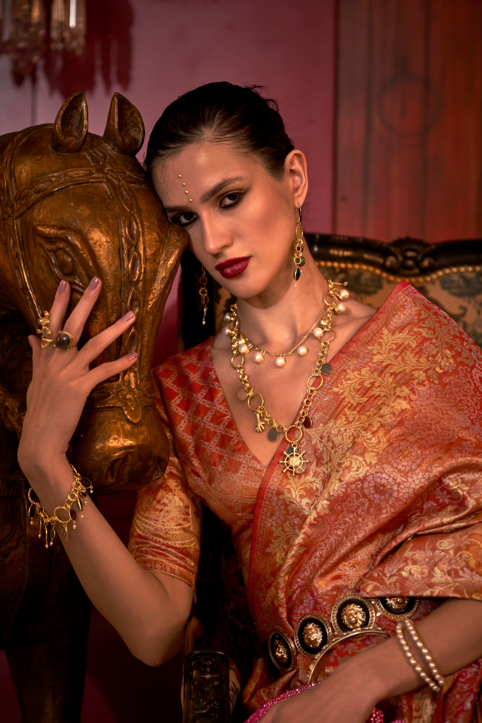 Zari Woven Banarasi Silk Blend Saree with Regal Detailing